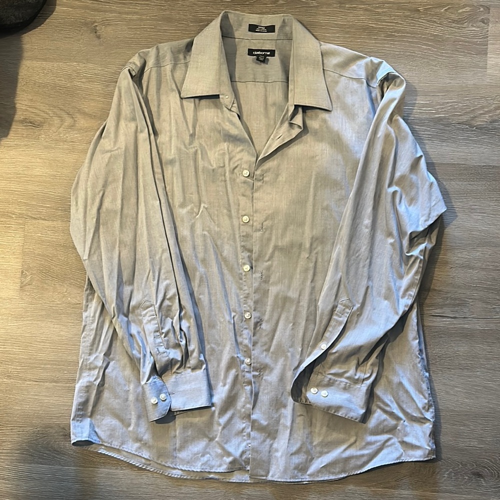 Claiborne Gray Dress Shirt Long-Sleeved Button-Up